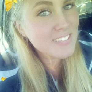 Meet your Posher, Caitlyn